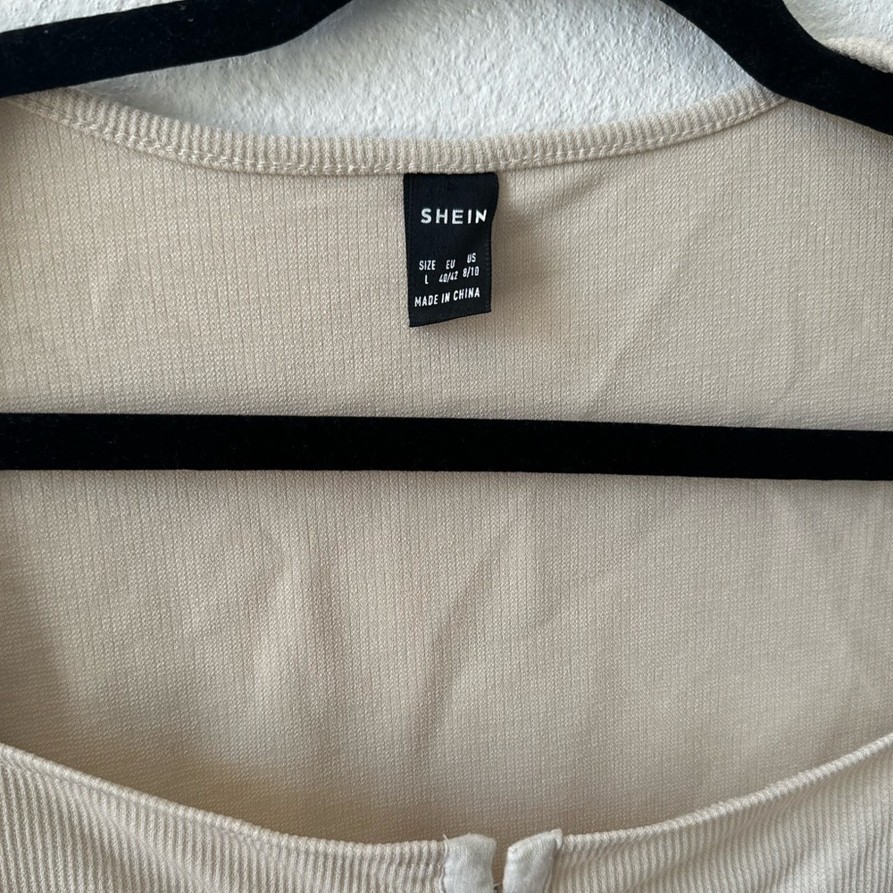 Shein Top - Picture 3 of 4